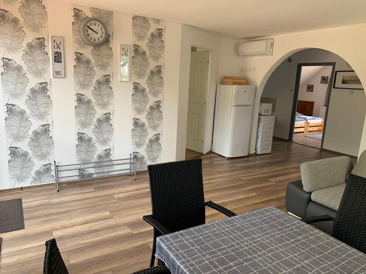 Borsi Apartman Balatonalmádi Dış mekan fotoğraf