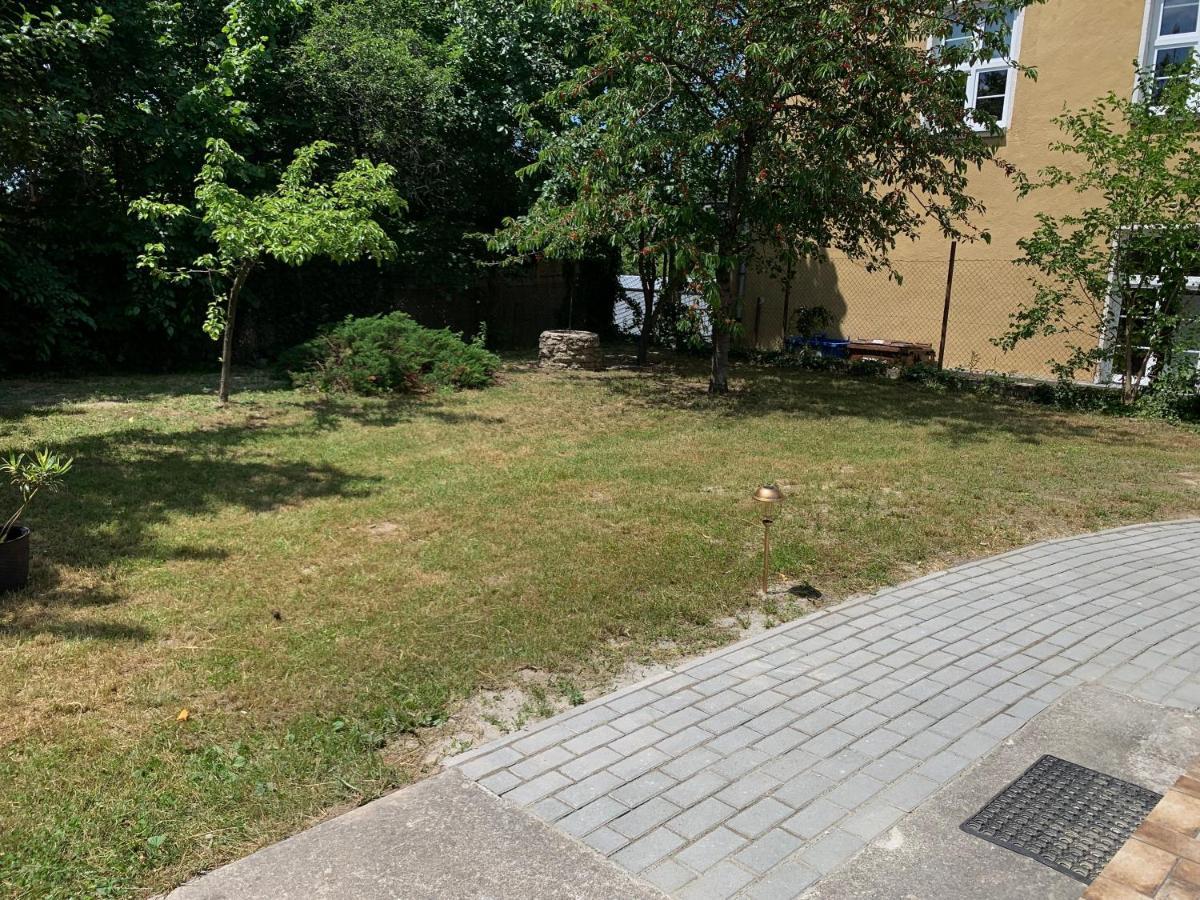 Borsi Apartman Balatonalmádi Dış mekan fotoğraf