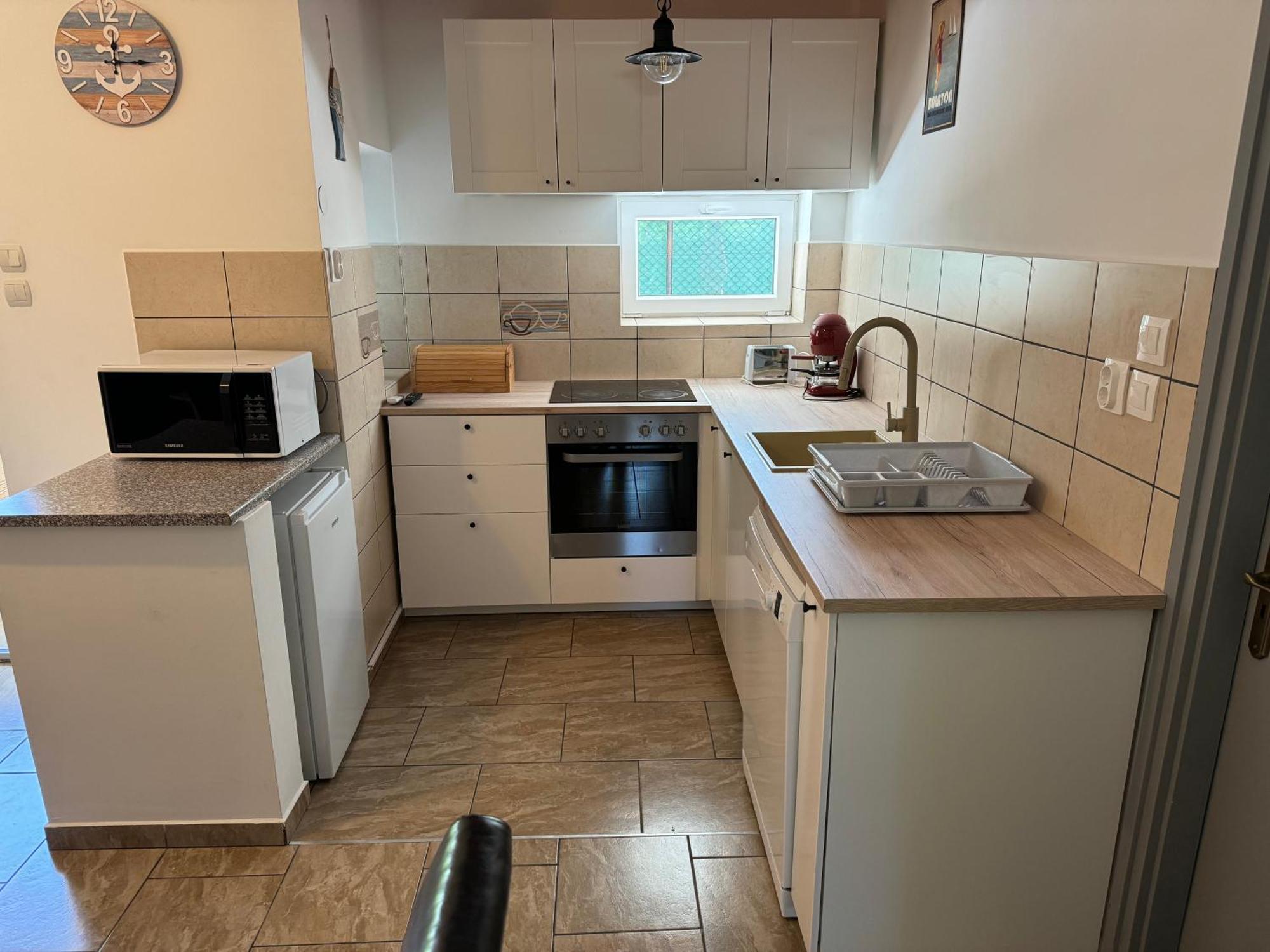 Borsi Apartman Balatonalmádi Dış mekan fotoğraf